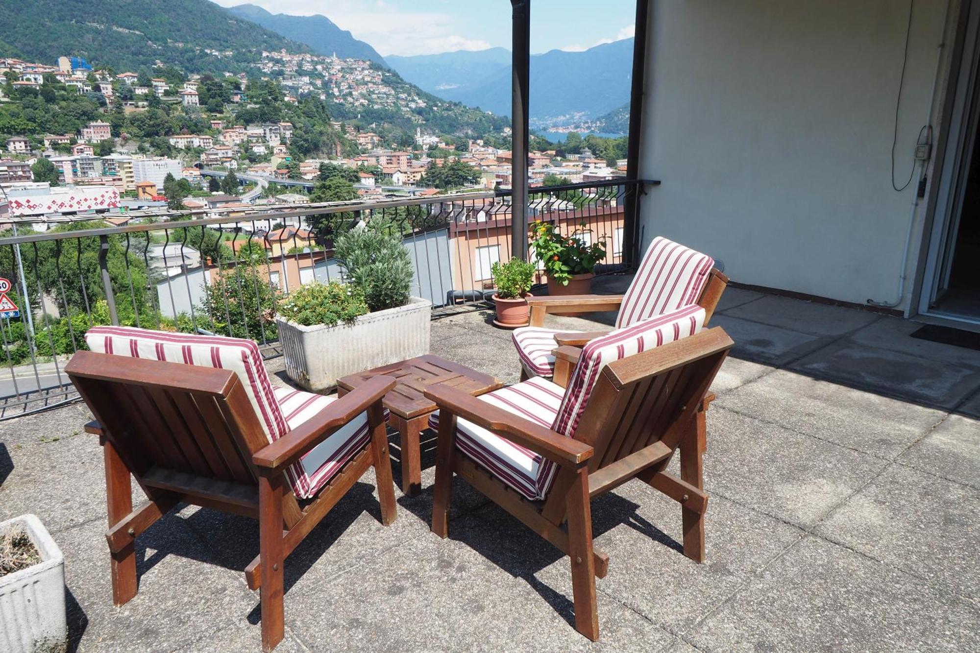 Tavernoland - Duck Side Of Como Luaran gambar